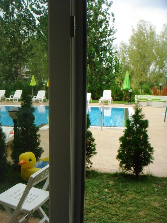 Vip Park Holiday Apartments Солнечный берег Экстерьер фото