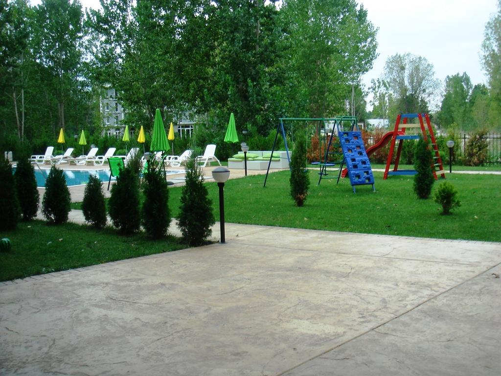 Vip Park Holiday Apartments Солнечный берег Экстерьер фото