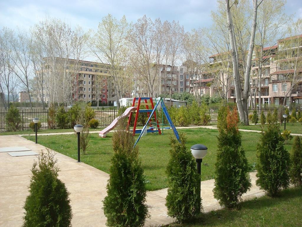 Vip Park Holiday Apartments Солнечный берег Экстерьер фото