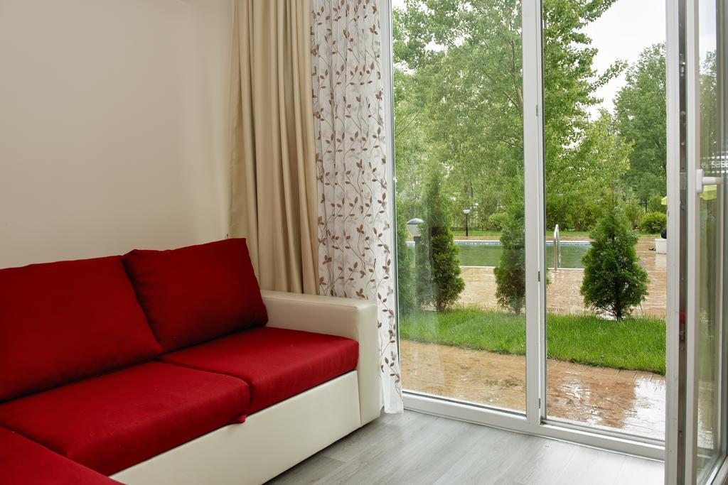 Vip Park Holiday Apartments Солнечный берег Экстерьер фото